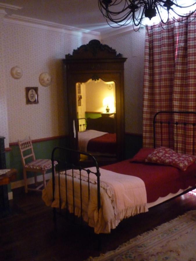 La Maison De Claire Val-Couesnon Eksteriør billede