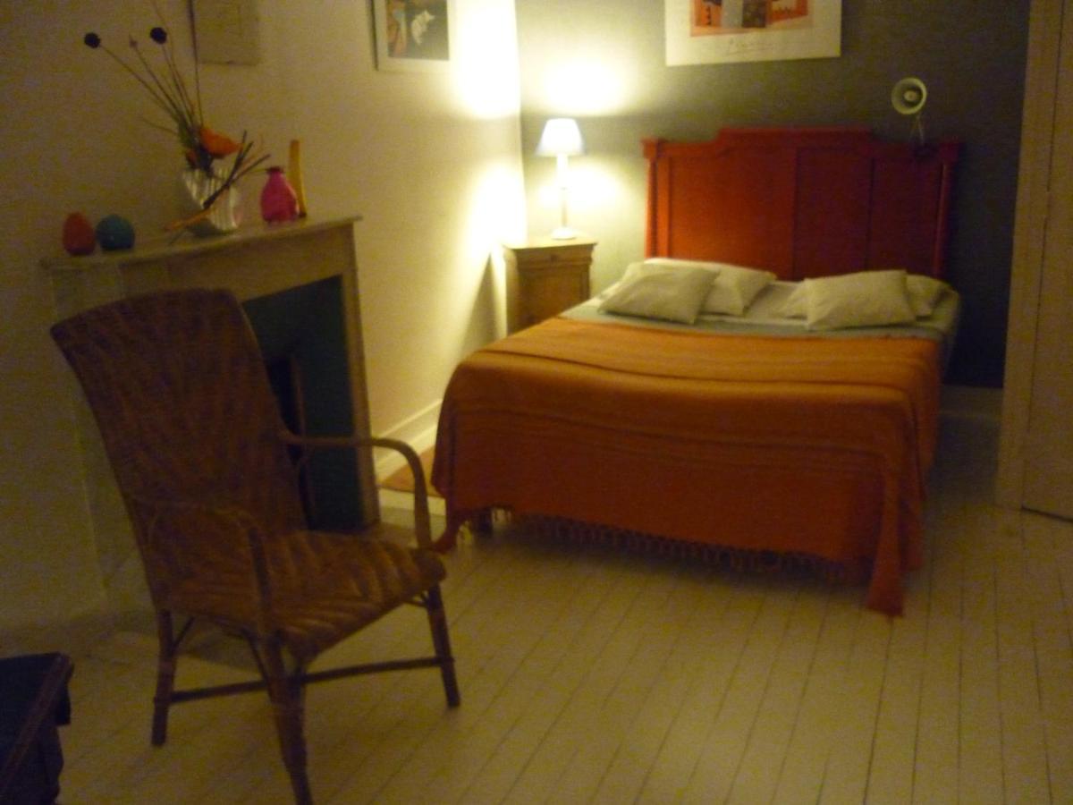 La Maison De Claire Val-Couesnon Eksteriør billede