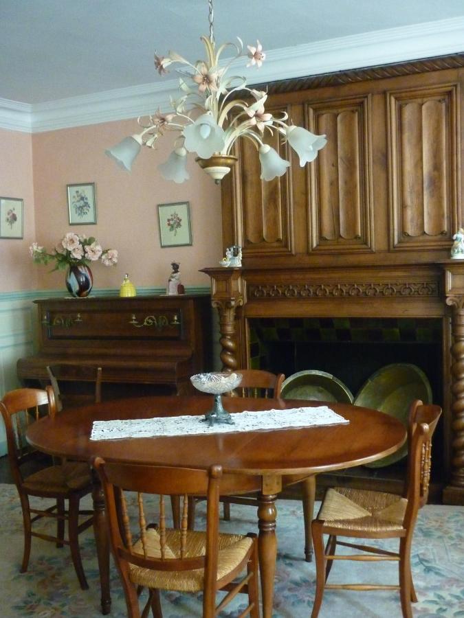 La Maison De Claire Val-Couesnon Eksteriør billede